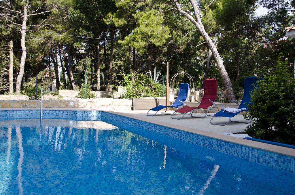 Holiday Home Forka Хвар Номер фото